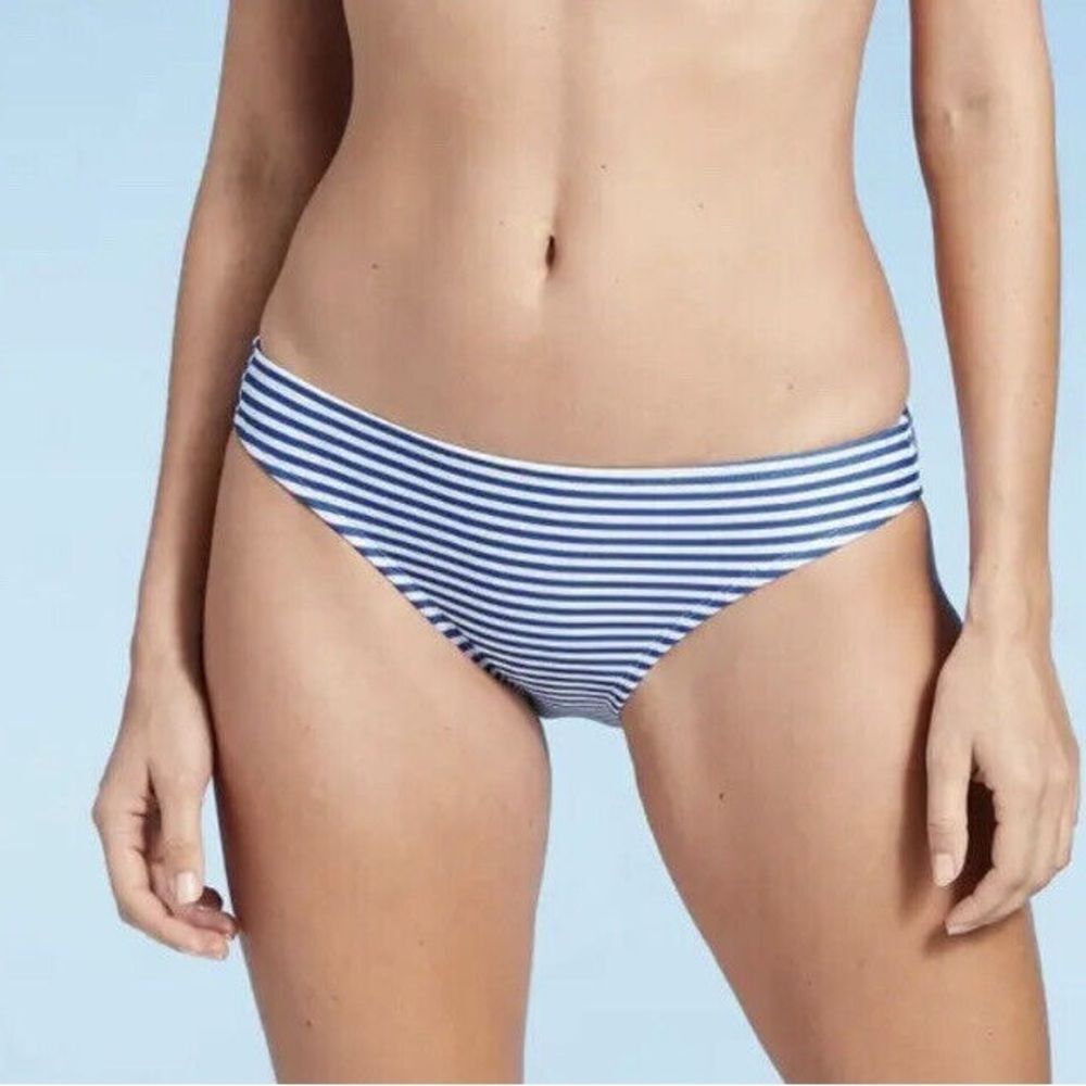 NWT aerie hi pester bikini bottom size m